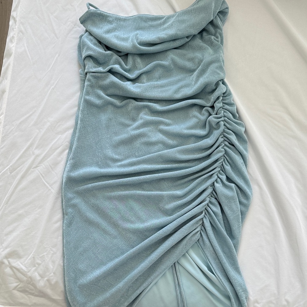 Chic Backless Blue Dress - Picture 4 of 4